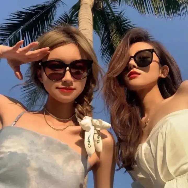 美女足球队